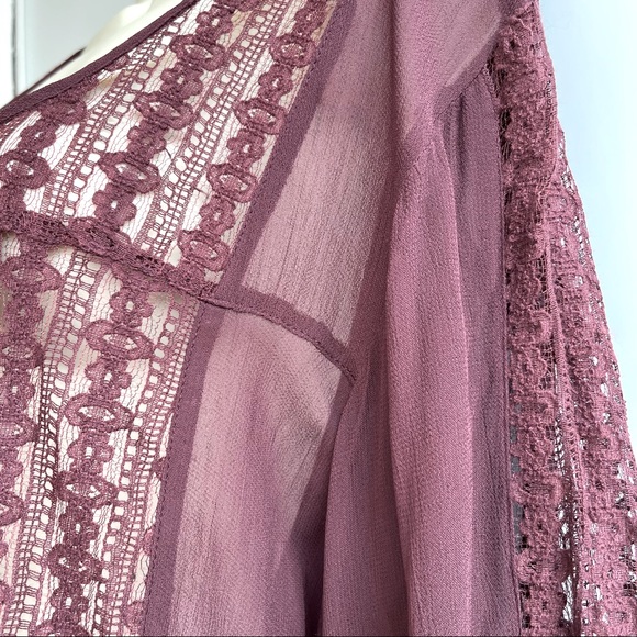 World Market Burgundy Lace Peasant Blouse Size L/XL - Picture 6 of 14